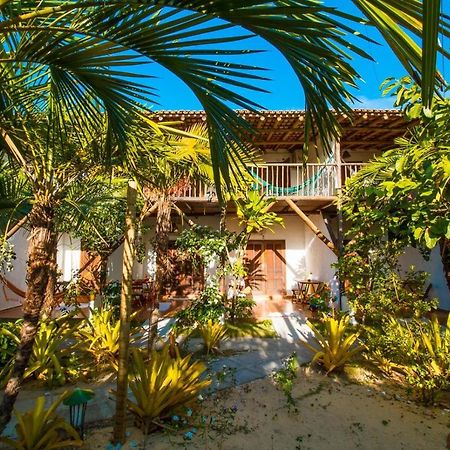 Travel Inn Trancoso Garden Exterior photo